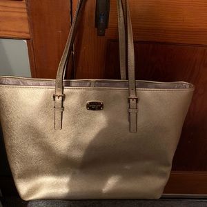 Michael Kors Jet Set large carry all tote in gold